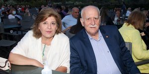 Γιώργος Παπαδάκης: Σπάνια έξοδος με την σύζυγό του, Τίνα