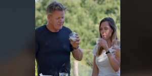 Ο Γκόρντον Ράμσεϊ άρμεξε και δοκίμασε γάλα γαϊδούρας