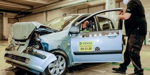 crash test old car