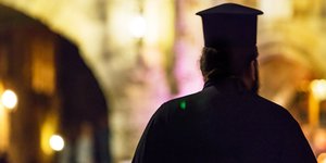 Σύλληψη 40χρονου ιερέας για ασελγείς πράξεις σε 12χρονο αγόρι