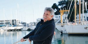 Λευτέρης Λαζάρου: Αποκαλύπτει ποιο ήταν το άγχος του στο γεύμα που δόθηκε προς τιμήν του πρίγκιπα Κάρολου
