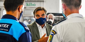 Ο Μαργαρίτης Σχοινάς με αξιωματούχους της Frontex