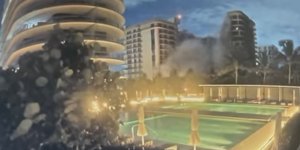 Μαϊάμι: Βίντεο-σοκ από τη στιγμή που καταρρέει η πολυκατοικία