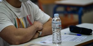 Μαθητής δίνει Πανελλήνιες στο ΕΠΑΛ στον Πύργο Ηλείας