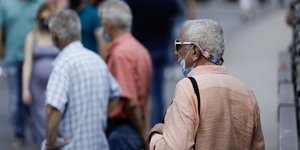 συνταξιουχοι