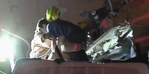 Ζωντανό ανασύρθηκε ένα αγόρι από τα συντρίμμια της πολυκατοικίας στο Μαϊάμι