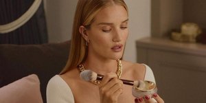 Ρόζι Χάντινγκτον Γουάιτλι 