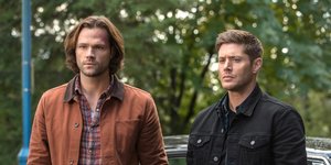 Οι πρωταγωνιστές της σειράς Supernatural, Τζάρεντ Πανταλέτσκι και Τζένσεν Ακλς