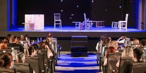 Ανοιχτά θέατρα μετά την άρση απαγόρευσης λόγω κορωνοϊού