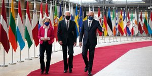 Ουρσουλα φον ντερ Λάιεν, Τζο Μπάιντεν και Σαρλ Μισέλ