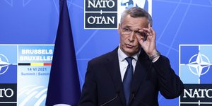Ο γγ του ΝΑΤΟ, Γενς Στόλτενμπεργκ