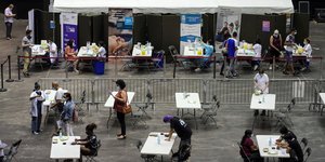 Εμβολιαστικό κέντρο στη Λυών της Γαλλίας