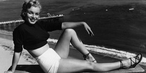 H Μέριλιν Μονρόε σε μια φωτογραφία του 1951