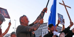 Φωτογραφία από τη συγκέντρωση των αντιεμβολιαστών στο Σύνταγμα την περασμένη εβδομάδα