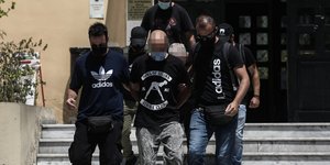 Ο αστυνομικός που φέρεται να κακοποιούσε τη 18χρονη στην Ηλιούπολη