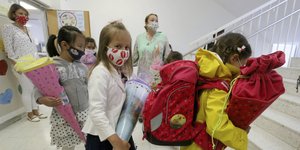 Παιδιά με μάσκα στην Αυστρία