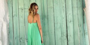 Η Ελεονώρα Μελέτη με πράσινο φόρεμα