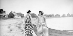 Flapper girls