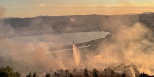 Επιχείρηση της Πυροσβεστικής για την κατάσβεση φωτιάς στο Πέραμα Ιωαννίνων