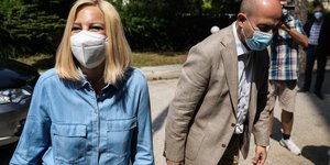 Φώφη Γεννηματά τζιν πουκαμισο