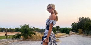 Η Κατερίνα Καινούργιου με μακρύ φόρεμα
