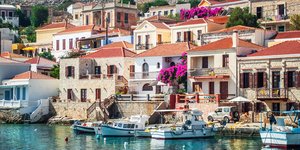 χαλκη λιμανι
