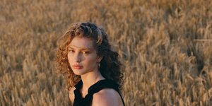 μαύρο φόρεμα