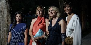 Λαμπερές παρουσίες στην εκδήλωση για την αποκατάσταση της Δημοκρατίας 