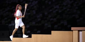 Η Ναόμι Οσάκα άναψε την Ολυμπιακή Φλόγα στο Τόκιο