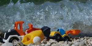 Παιχνίδια στην παραλία, καλοκαιρινές διακοπές