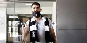 O Nέλσον Ολιβέιρα