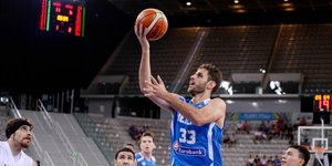 Στράτος Περπέρογλου