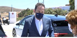 Πέτσας εγκαίνια