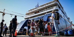 πλοίο ταξιδιώτες