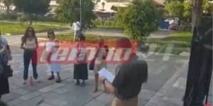 Πάτρα: Αντιεμβολιαστές συγκεντρώθηκαν και έψαλλαν τον Ακάθιστο Υμνο έξω από εκκλησία