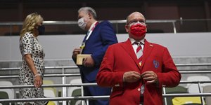 Τζιλ Μπάιντεν και πρίγκιπας Αλβέρτος στην τελετή Έναρξης των Ολυμπιακών Αγώνων του Τόκιο