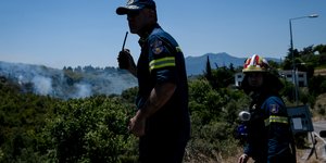 πυροσβεστες
