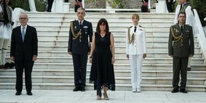 Η ΠτΔ Κατερίνα Σακελλαροπούλου στην γιορτή για την αποκατάσταση της Δημοκρατίας