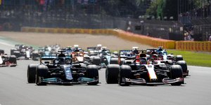 silver-21-start-mercedes