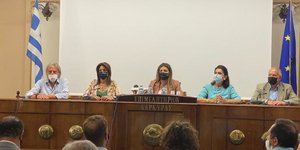 Η Σοφία Ζαχαράκη στην Κέρκυρα