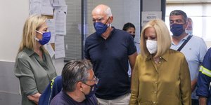Επίσκεψη της Φώφης Γεννηματά στην πυρόπληκτη Αχαΐα