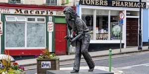 Άγαλμα του Rory Gallagher