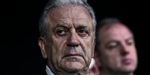 Δημήτρης Αβραμόπουλος