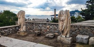 ελευσινα αγαλματα