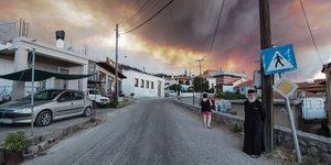 Αγία Άννα φωτιά στην Εύβοια