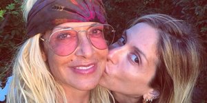 H Αννα Βίσση με την Σοφία Καρβέλα