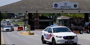 Αποκλεισμός στρατιωτικής βάσης στην Ουάσιγκτον