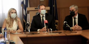 Τελετή παράδοσης παραλαβής στο υπουργείο Αγροτικής Ανάπτυξης