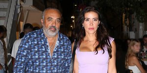 Διακοπές στην Μύκονο κάνει ο γνωστός τραγουδιστής των θρυλικών Gipsy Kings