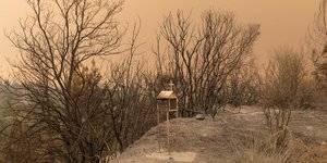 εκκλησακι καμενα